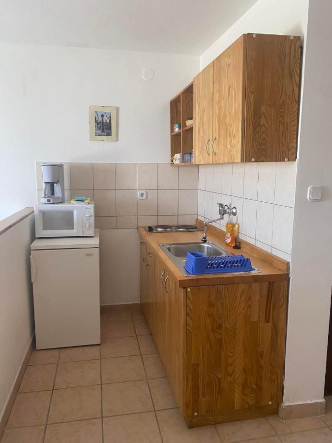 Apartmani Sunset Лопар Екстериор снимка