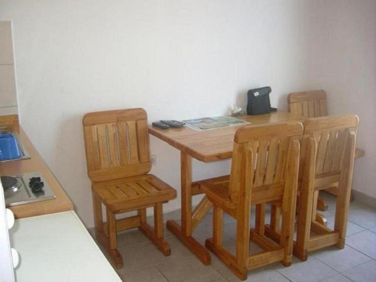 Apartmani Sunset Лопар Екстериор снимка