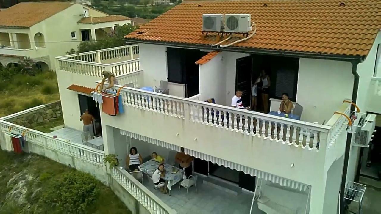 Apartmani Sunset Лопар Екстериор снимка